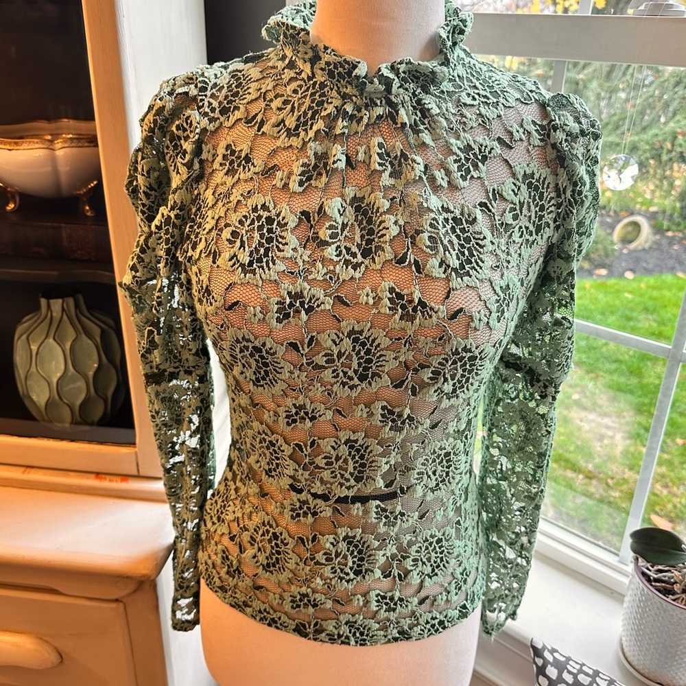 Green floral lace Dolan (Anthropologie) blouse small